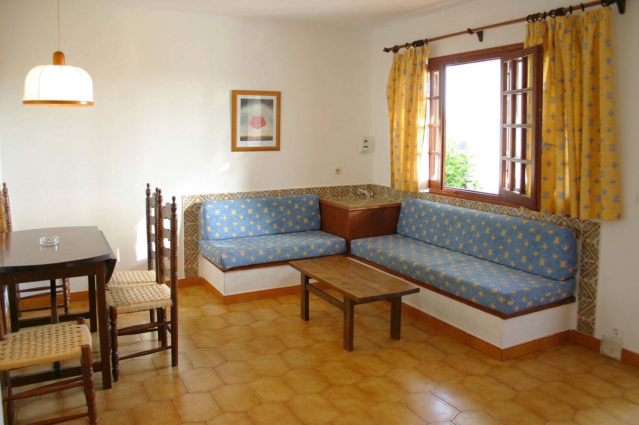 Apartamentos Son Bou Z5 Exterior photo